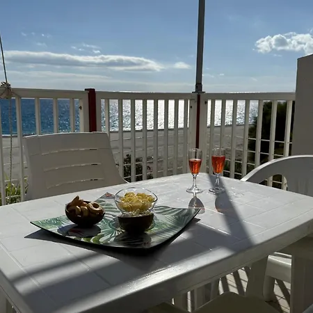 San Lorenzo Beachfront Con Veranda Fronte 4 Posti Apartment *