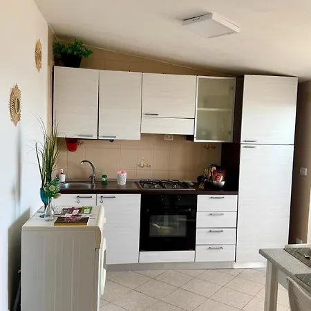 San Lorenzo Beachfront Con Veranda Fronte 4 Posti Appartement