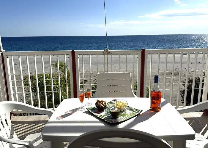 Seafront Apartment, San Lorenzo Beach,reggio Calabria Marina di San Lorenzo